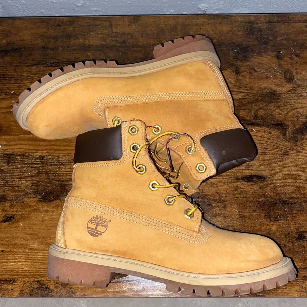 Big Kids or Little Women Suede boots